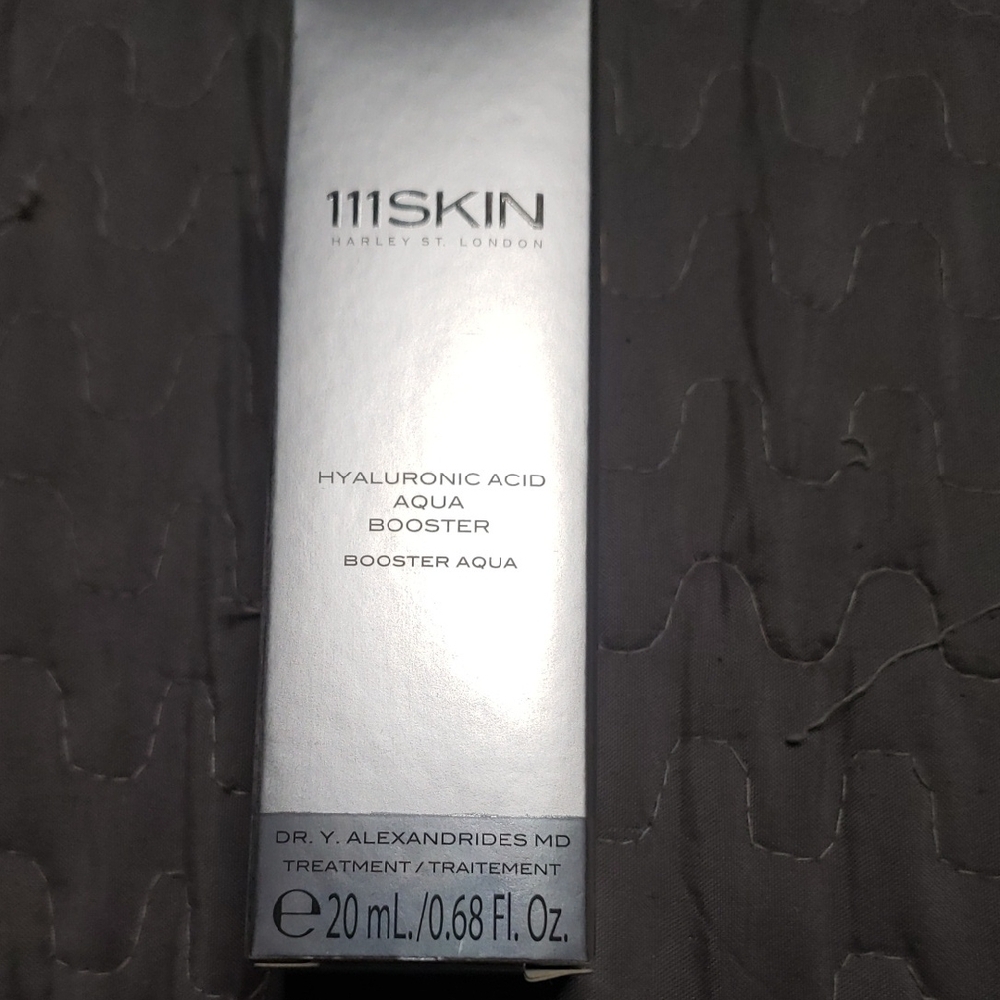 111SKIN Hyaluronic Acid Aqua Booster - Silver Box
